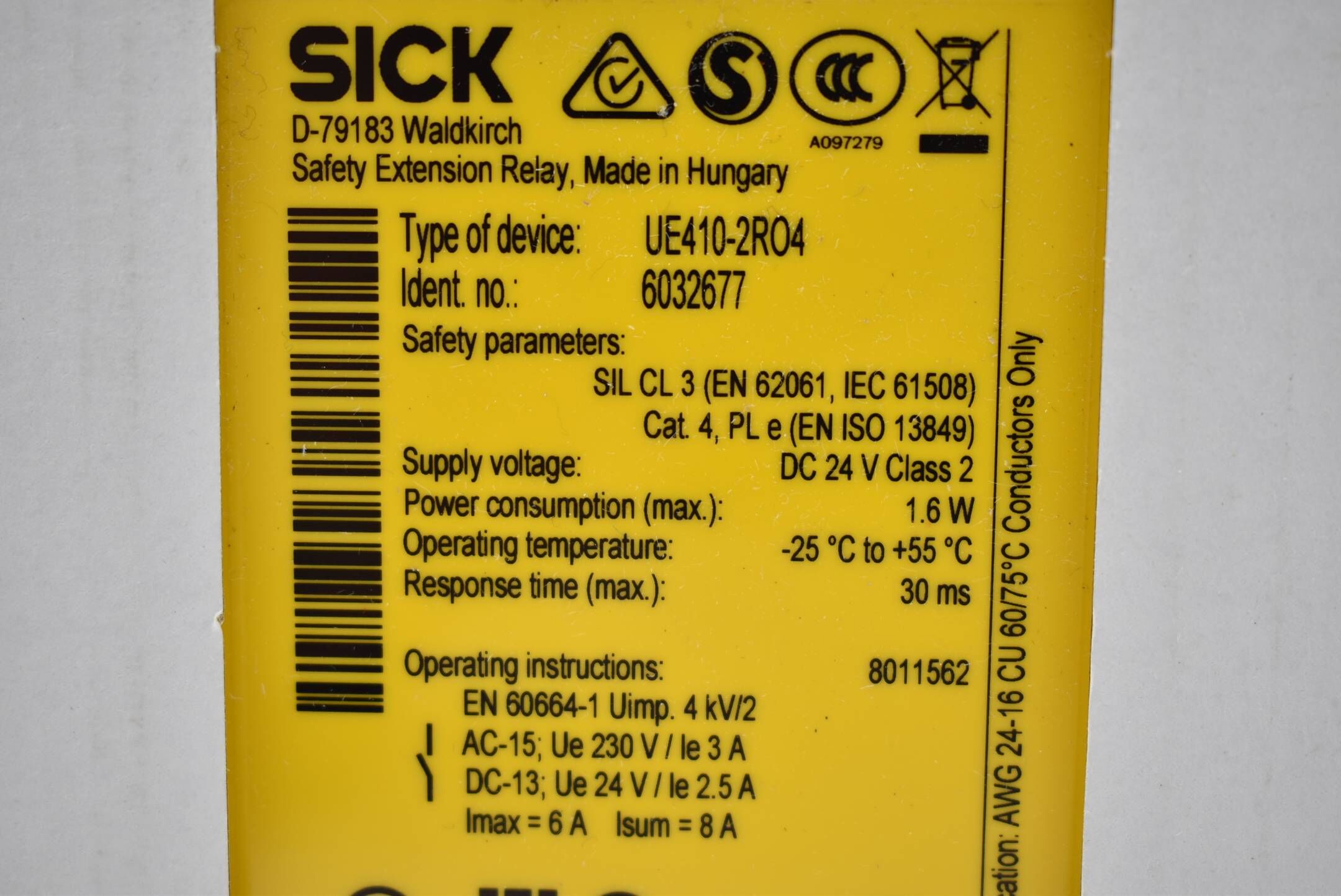 Sick Sicherheitsschaltgerät UE410-2RO4 ( 6032677 ) 24VDC 1,6W 30ms