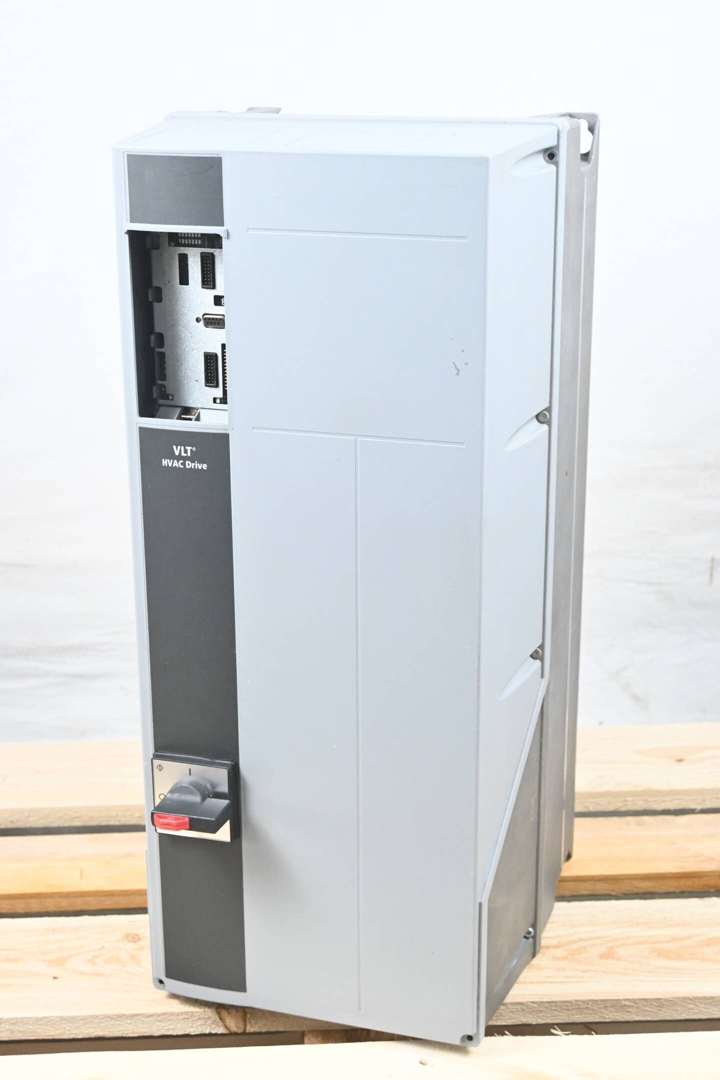 Danfoss HVAC Drive FC-102P45KT4E55H3XGX1XXSXXXXAXBXCXXXXXDX ( 131B7582 ) 