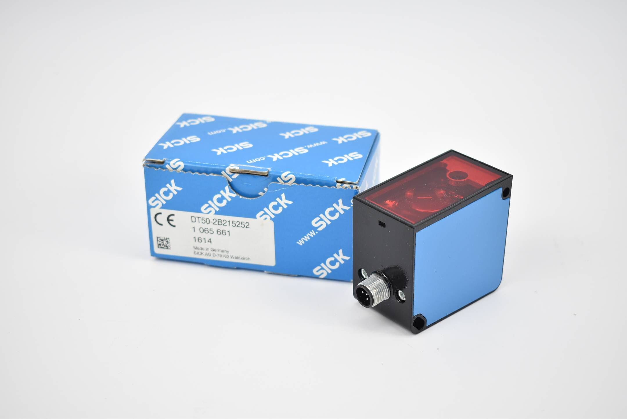 Sick Laser-Distanzsensor DT50-2B215252 ( 1065661 ) 10-30VDC