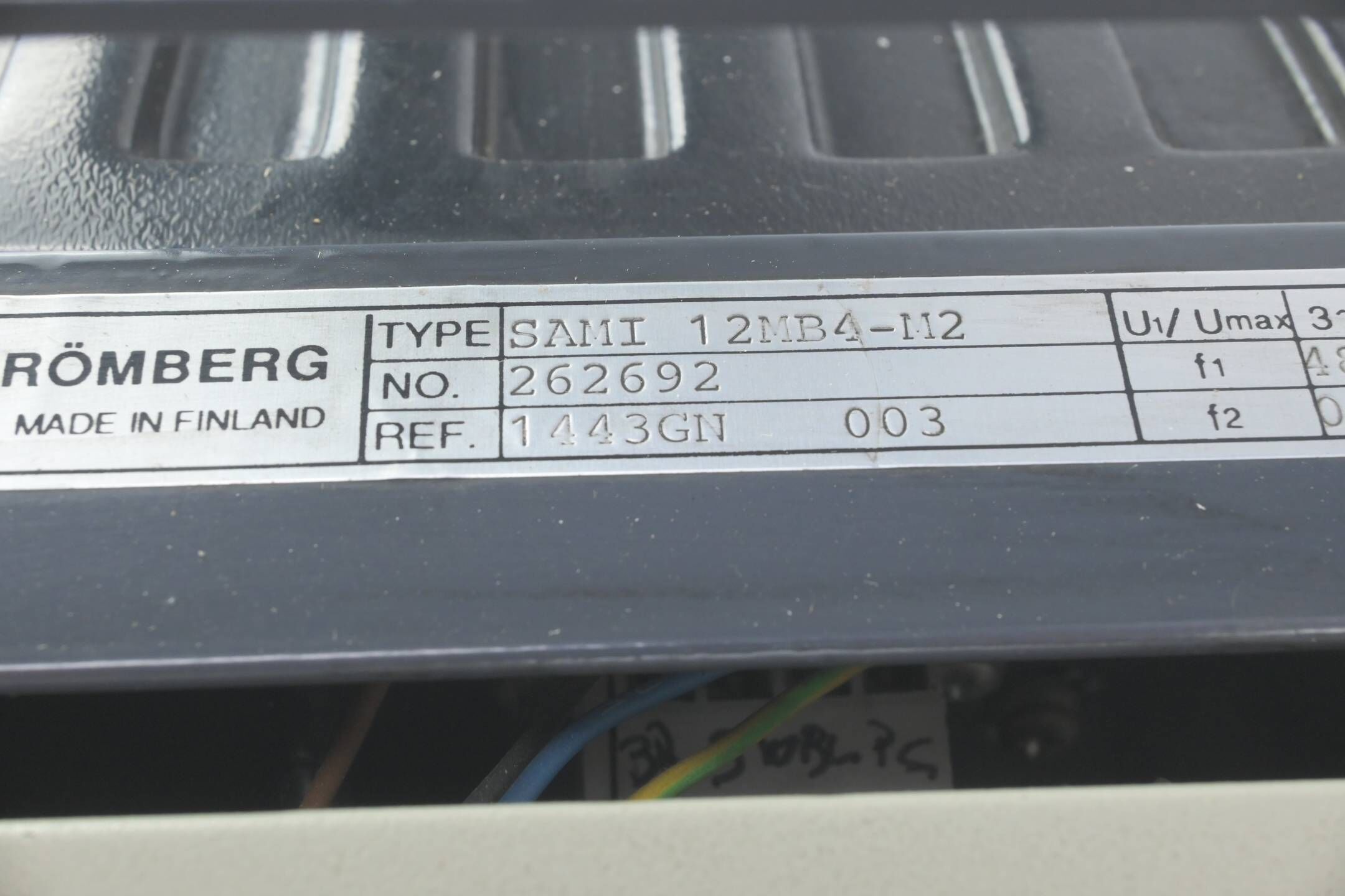 ABB Frequenzumrichter SAMI 12MB4-M2 ( 262692 )