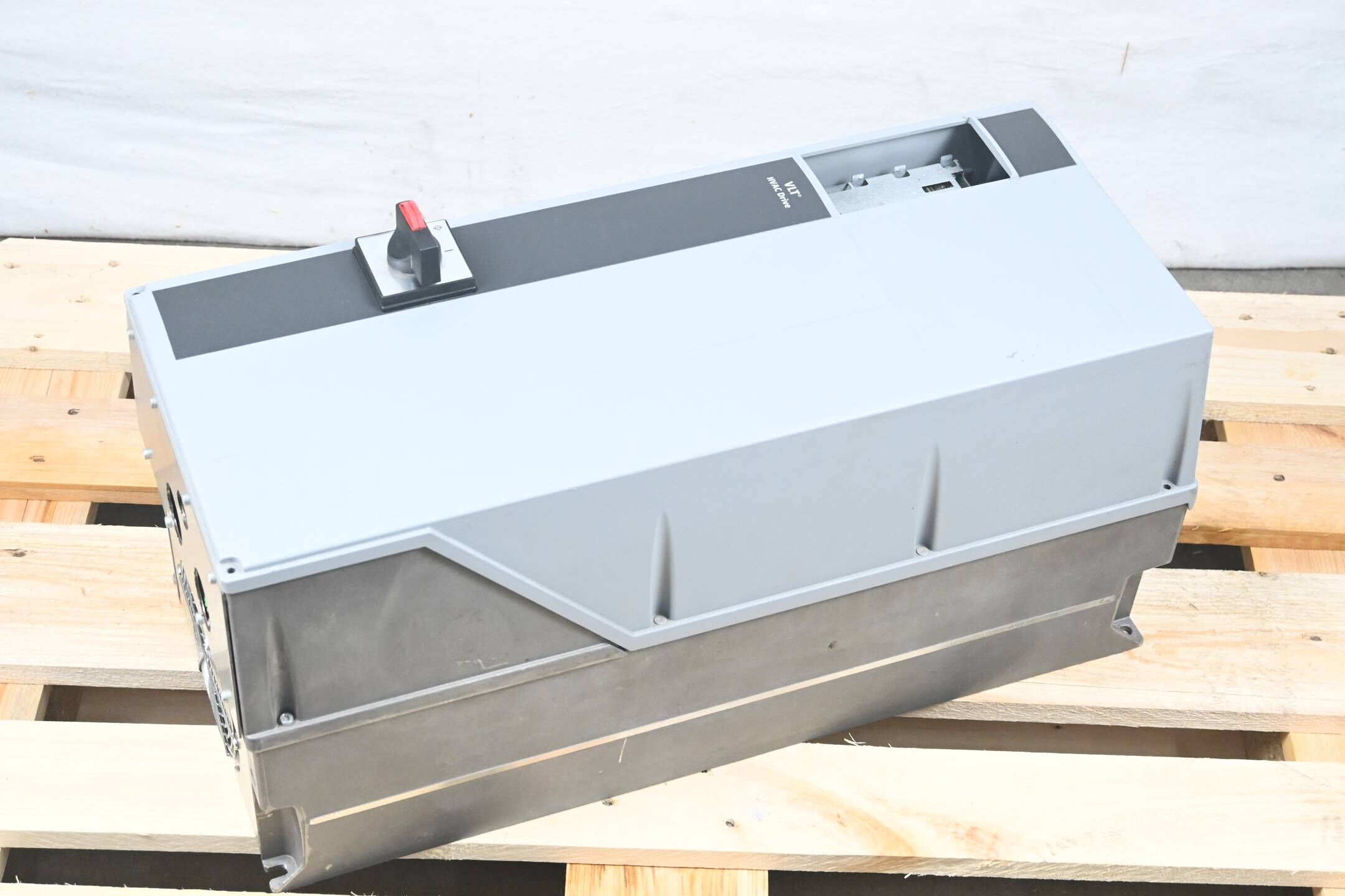 Danfoss HVAC Drive FC-102P45KT4E55H3XGX1XXSXXXXAXBXCXXXXXDX ( 131B7582 ) 