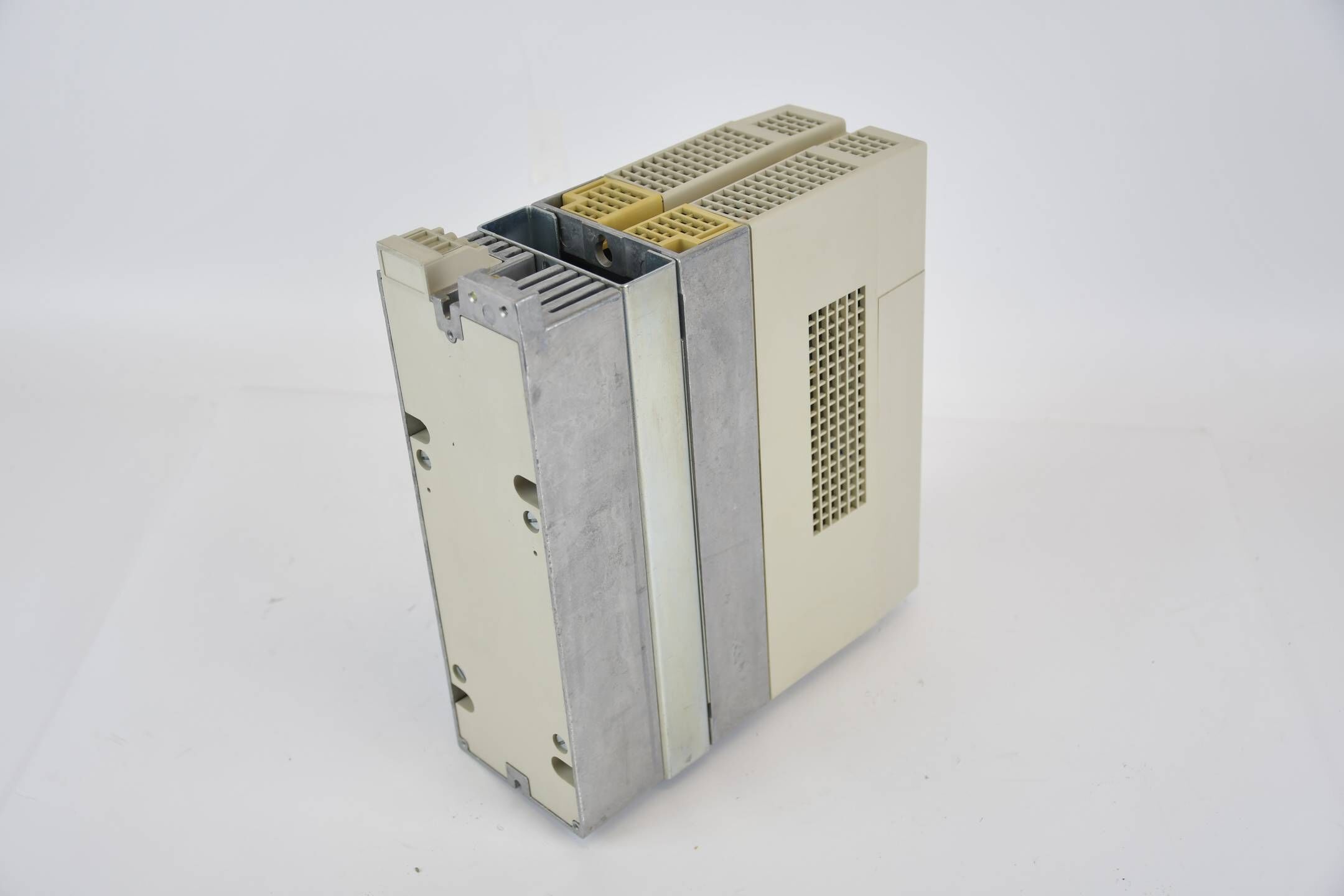 KEB combivert F4-F Frequenzumrichter 09.F4.S5D-4000/1.2 ( 09F4S5D ) inkl. Filter