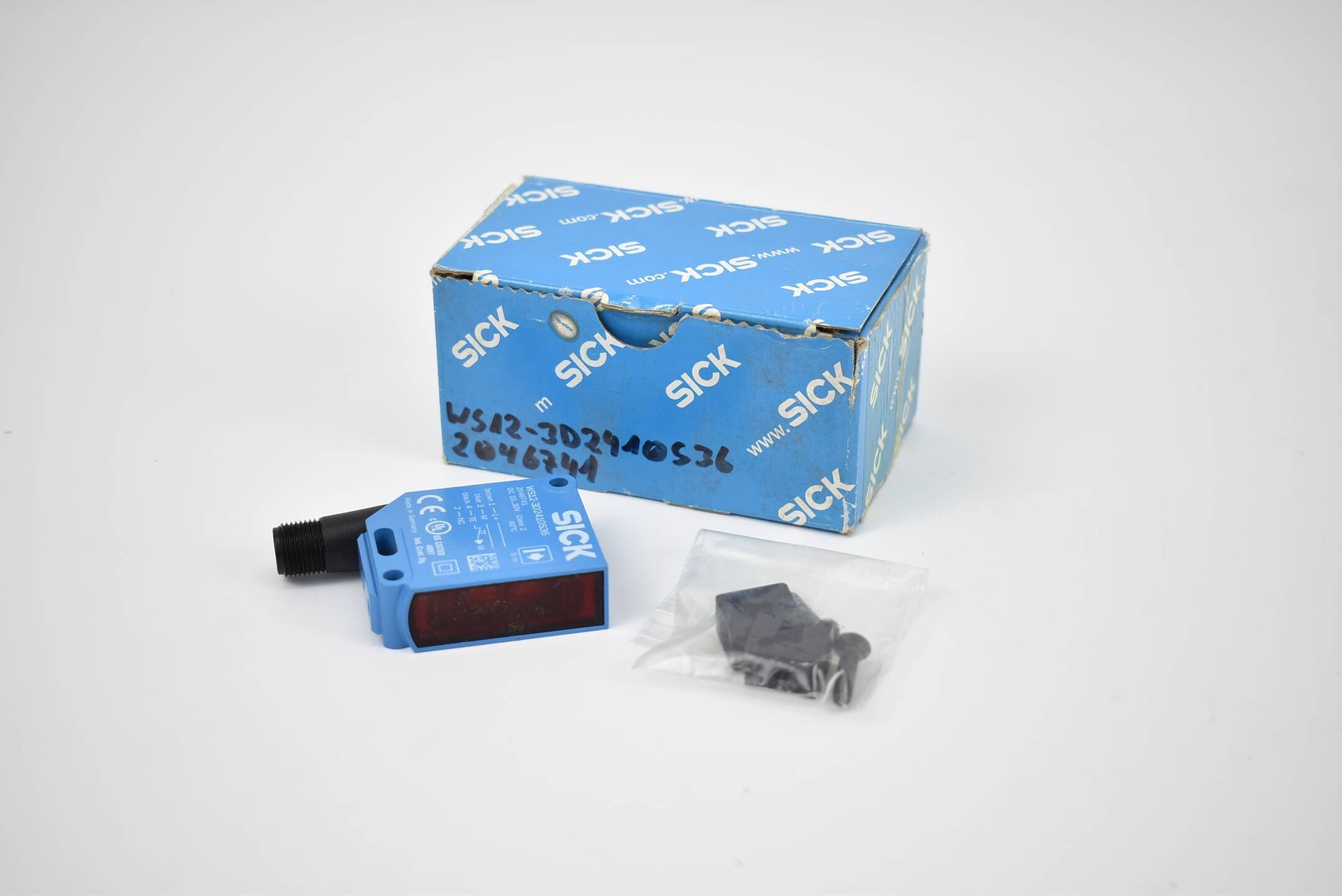 Sick Lichtschranke WS12-3D2410S36 ( 2046741 ) 10-30VDC Class 2