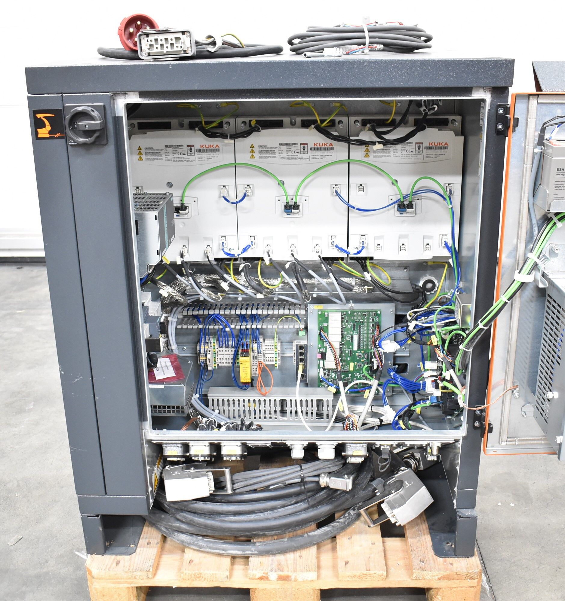 Kuka Roboter KR 420 R3330 + Schaltschrank KR C4 + Bedienpanel 00-168-334